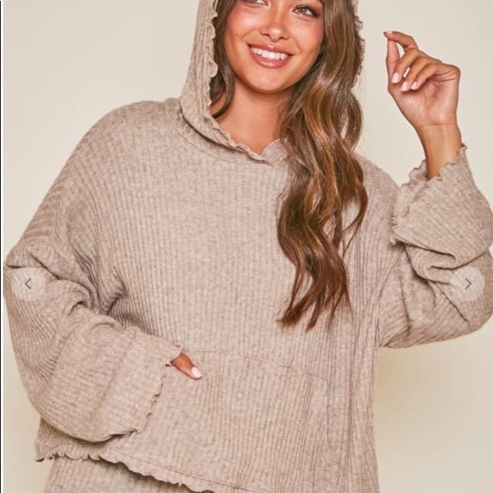 NEW - Cropped Lounge Oversized Hoodie - Picture 1 of 6